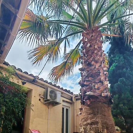 Climatise Avec Cour A 15min Du Coeur De Διαμέρισμα *
